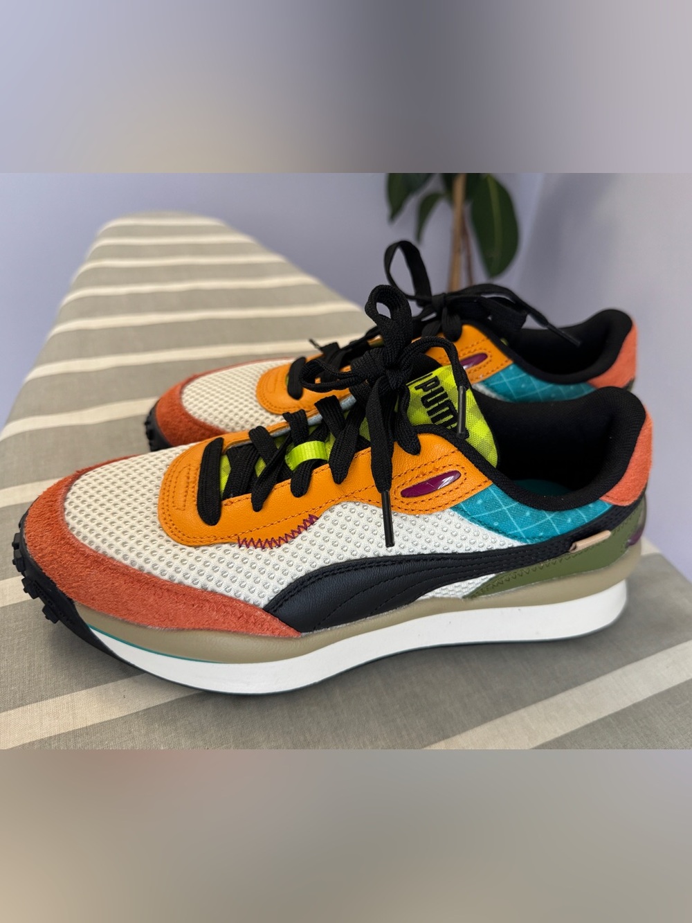 NWOT PUMA Style Rider Hyper Prep Sneakers Men’s 7 Women’s 8.5 EU39
